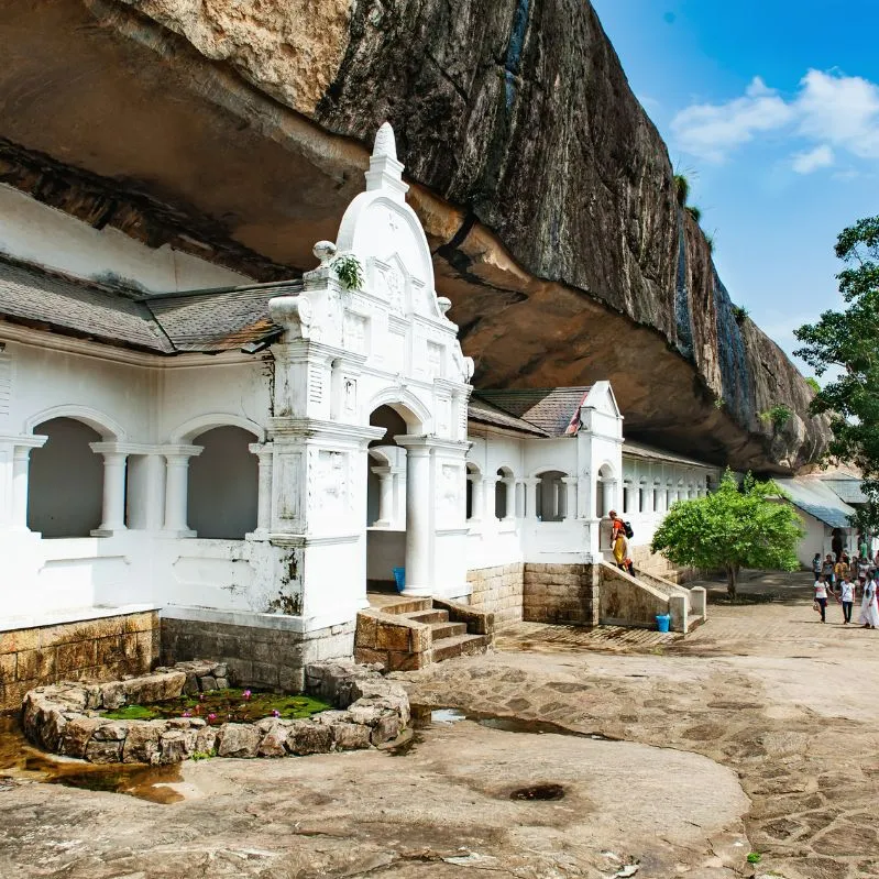 Dambulla Cave temple